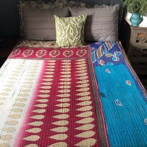 Vintage Kantha Quilt. Reversible Throw.